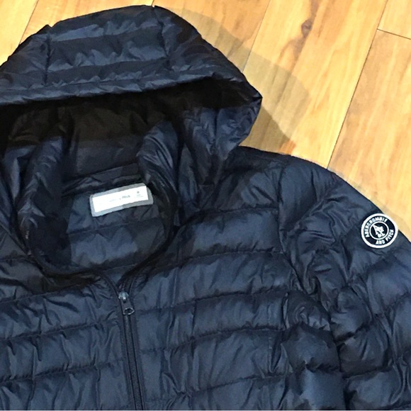 Abercrombie Fitch dark navy blue puffer jacket coat hood cozy warm medium - Picture 2 of 11